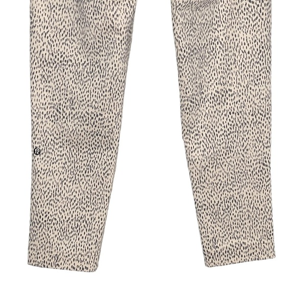 Lululemon Joggers Womens 4 Mid Rise Jet Crop Luon Slim Pull On Pants Drawstring - Picture 7 of 8